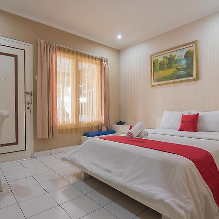 เรดดอร์ซ เนียร์ เซตราซารี มอลล์ 2 Hotel บันดุง ภายนอก รูปภาพ