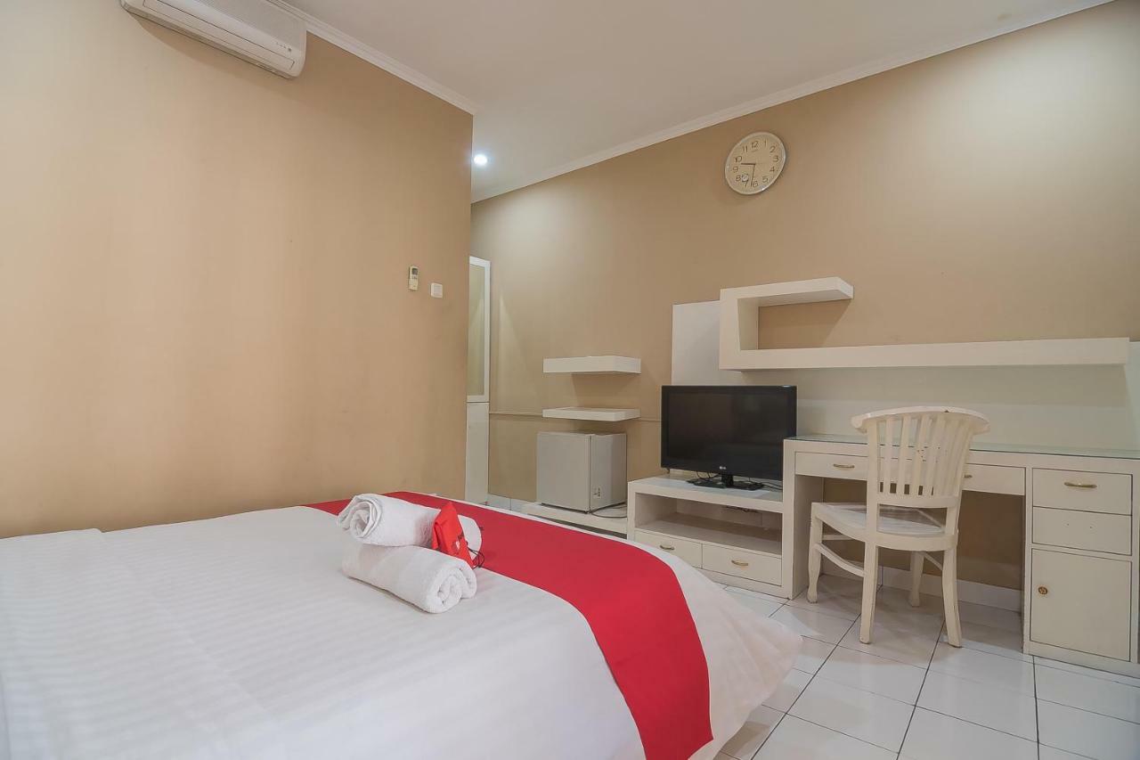 เรดดอร์ซ เนียร์ เซตราซารี มอลล์ 2 Hotel บันดุง ภายนอก รูปภาพ