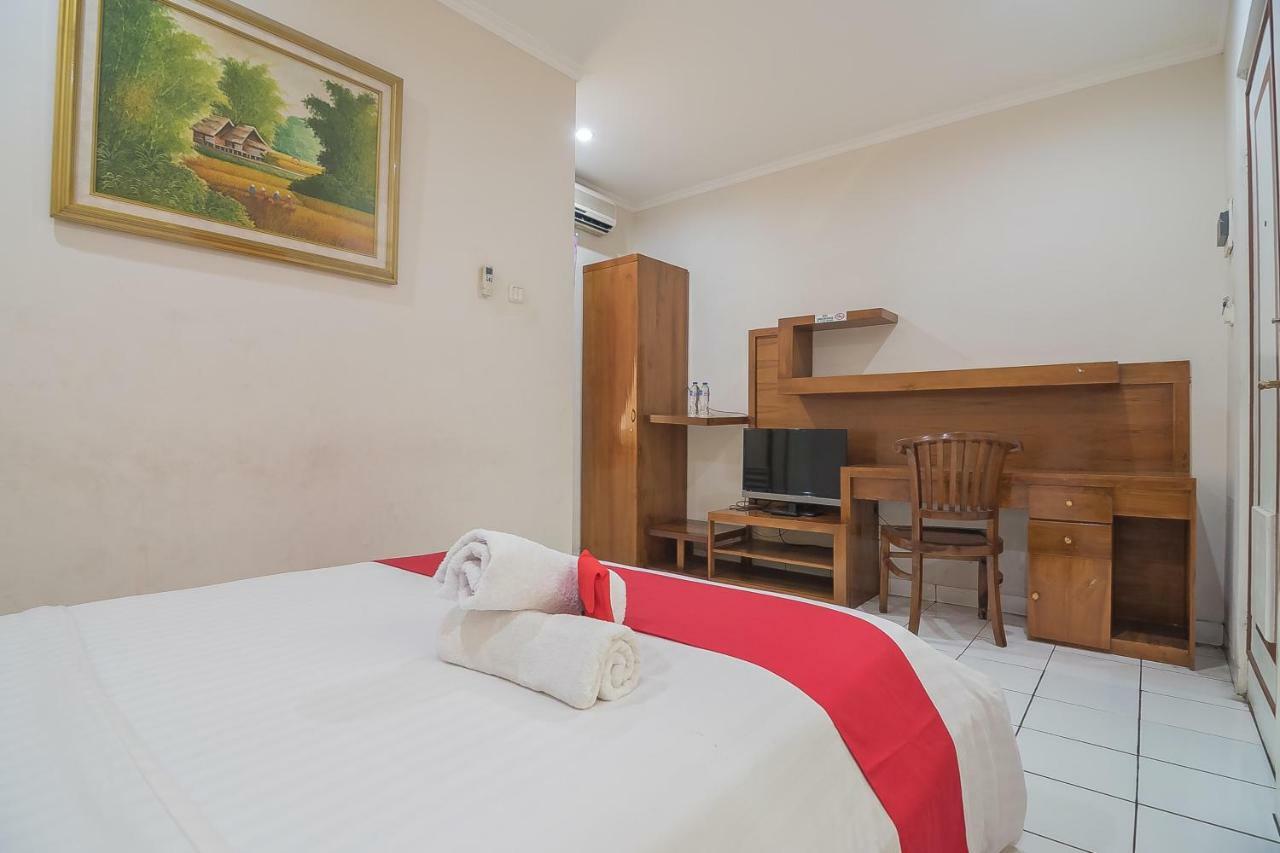 เรดดอร์ซ เนียร์ เซตราซารี มอลล์ 2 Hotel บันดุง ภายนอก รูปภาพ