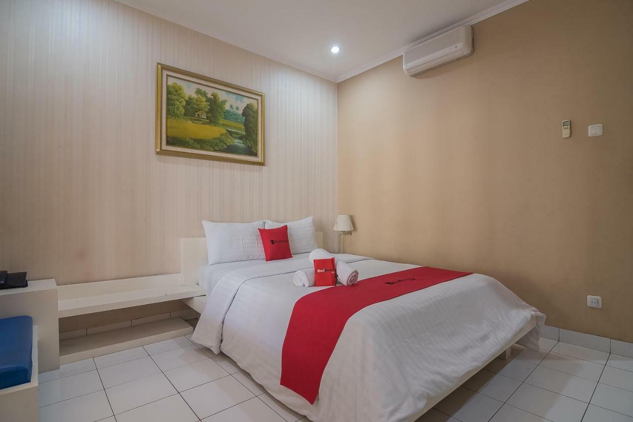 เรดดอร์ซ เนียร์ เซตราซารี มอลล์ 2 Hotel บันดุง ภายนอก รูปภาพ